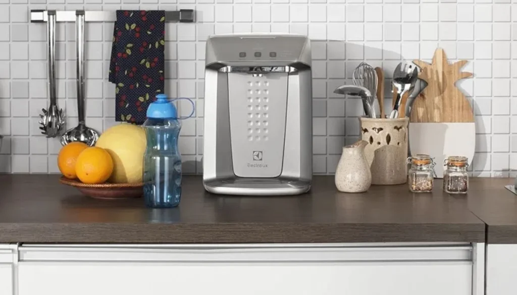 Purificador de água Electrolux PA31G bancada da cozinha